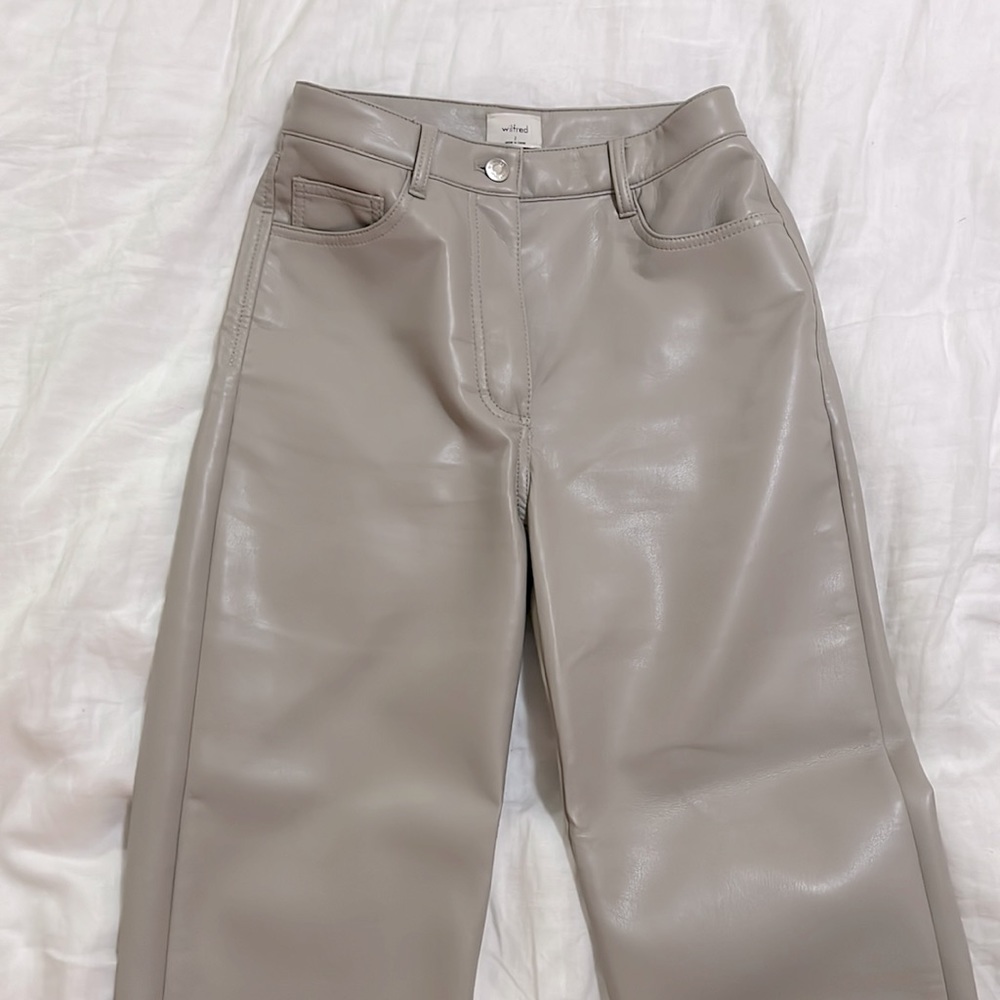 Aritzia Melina Pant